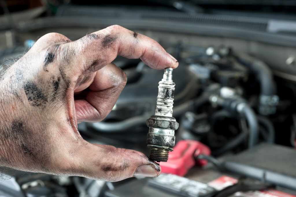 spark plug boat engine loses power in winter