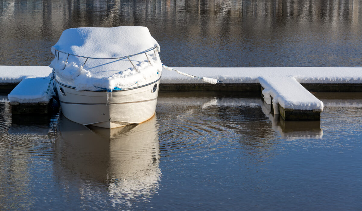 boat engine loses power in winter